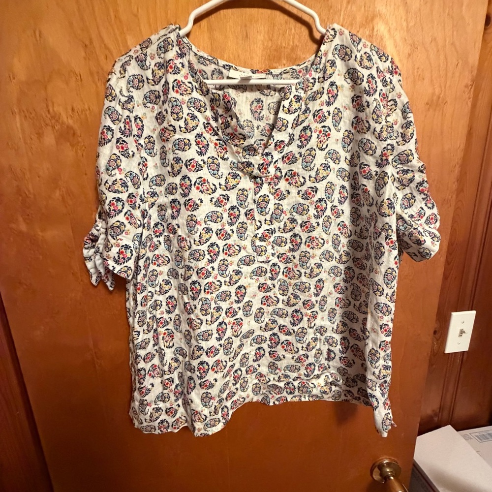 Charter Club‎ White Paisley Short-Sleeve Blouse with Blue & Red Accents